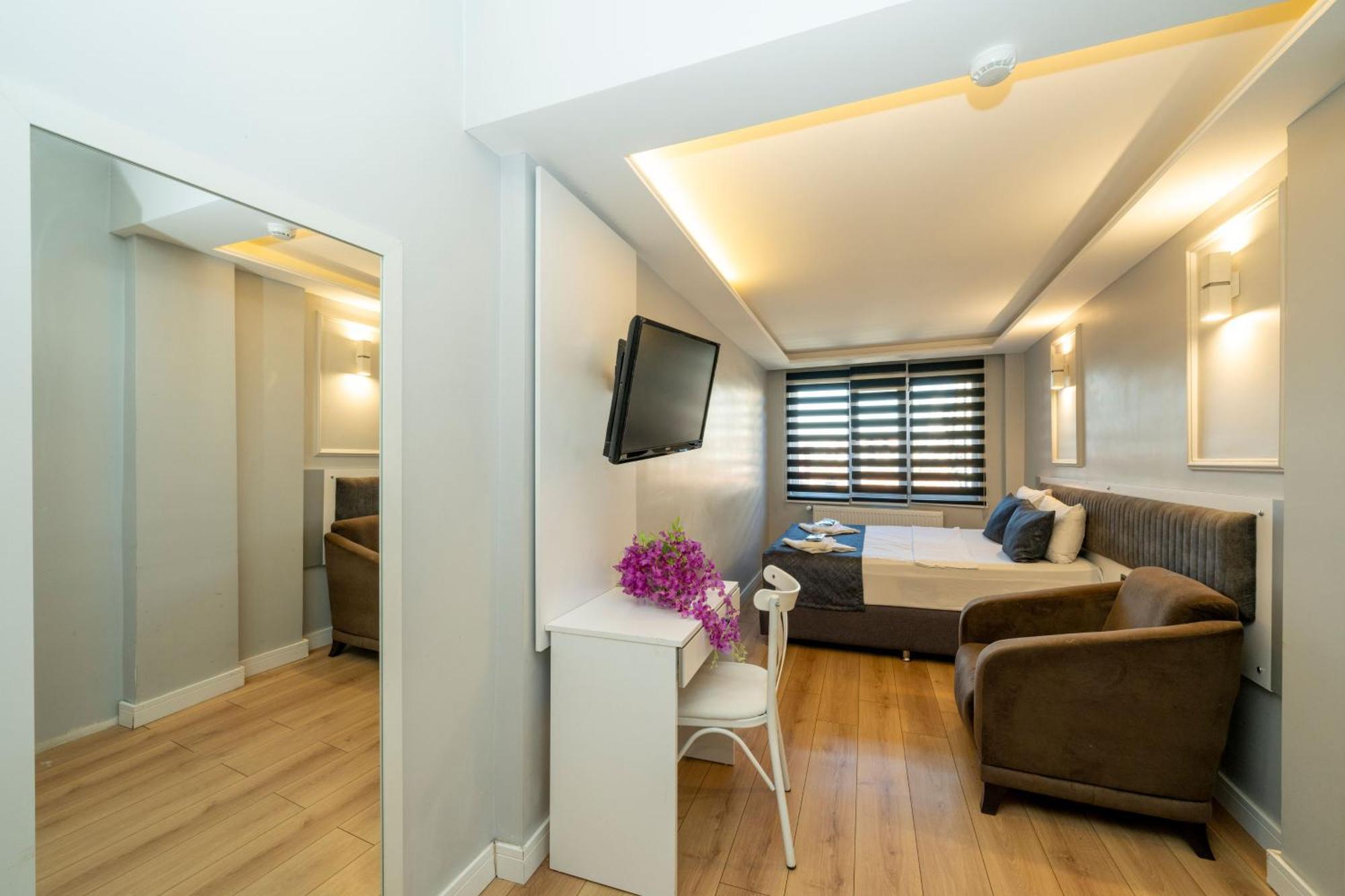 Luce Suites Taksim Istanbul Exterior photo