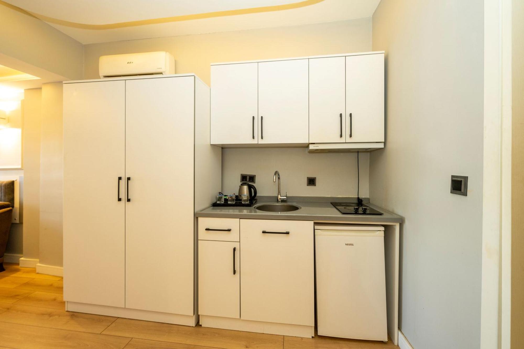 Luce Suites Taksim Istanbul Exterior photo